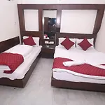 Hotel Priya Palace By Byob Hotels