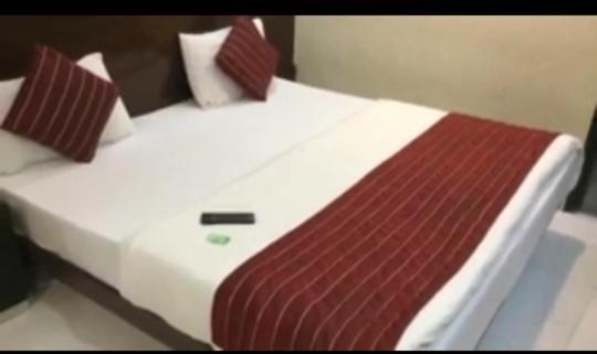 Hotel Priya Palace By Byob New Delhi